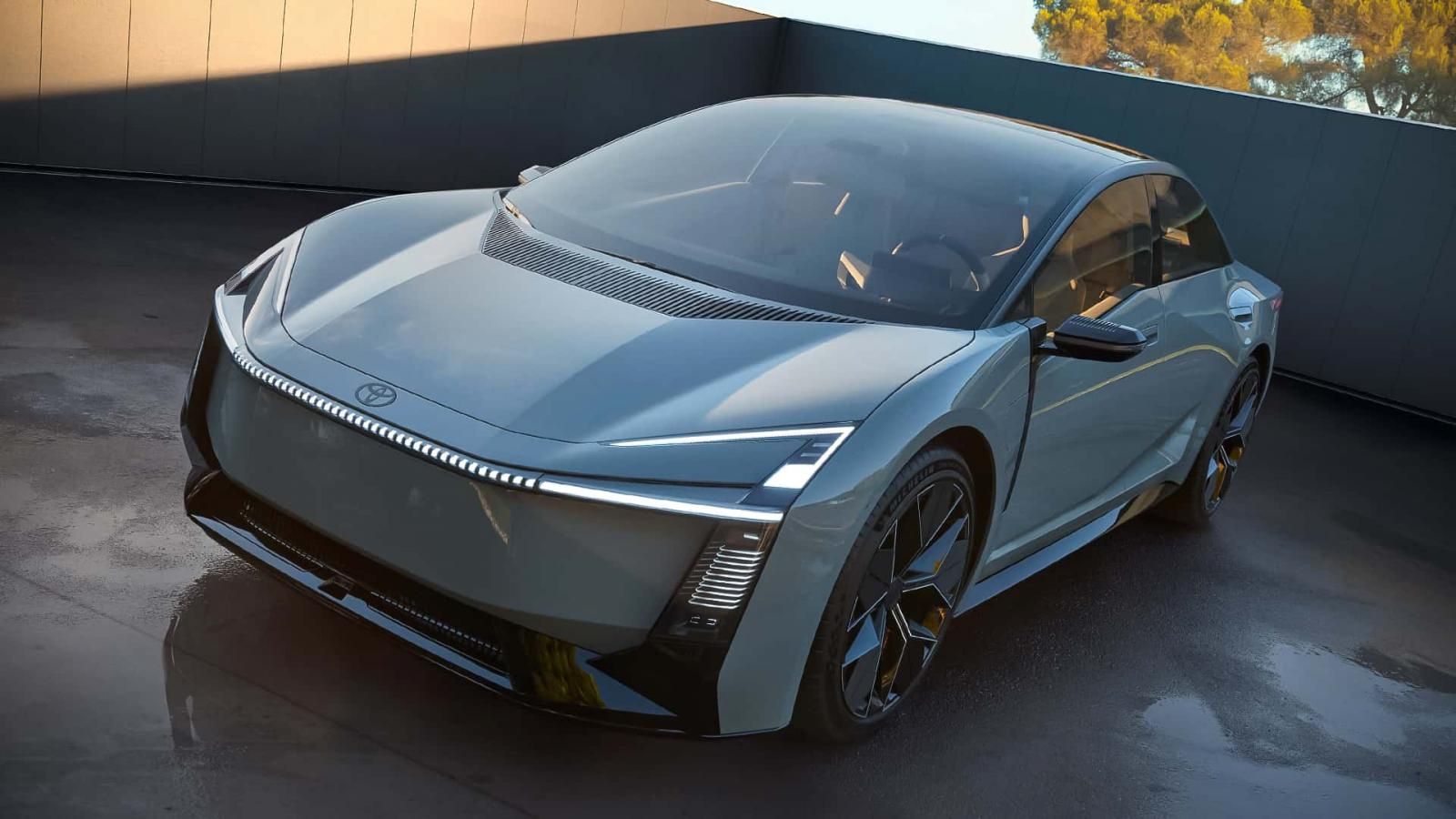 Η Toyota εξήγησε γιατί δεν πήγε all-in στα ηλεκτρικά